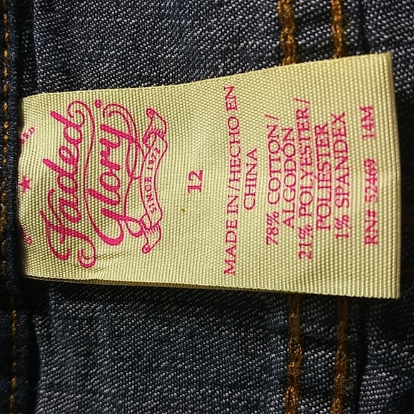 Faded Glory Denim Skirt. - Picture 3 of 6